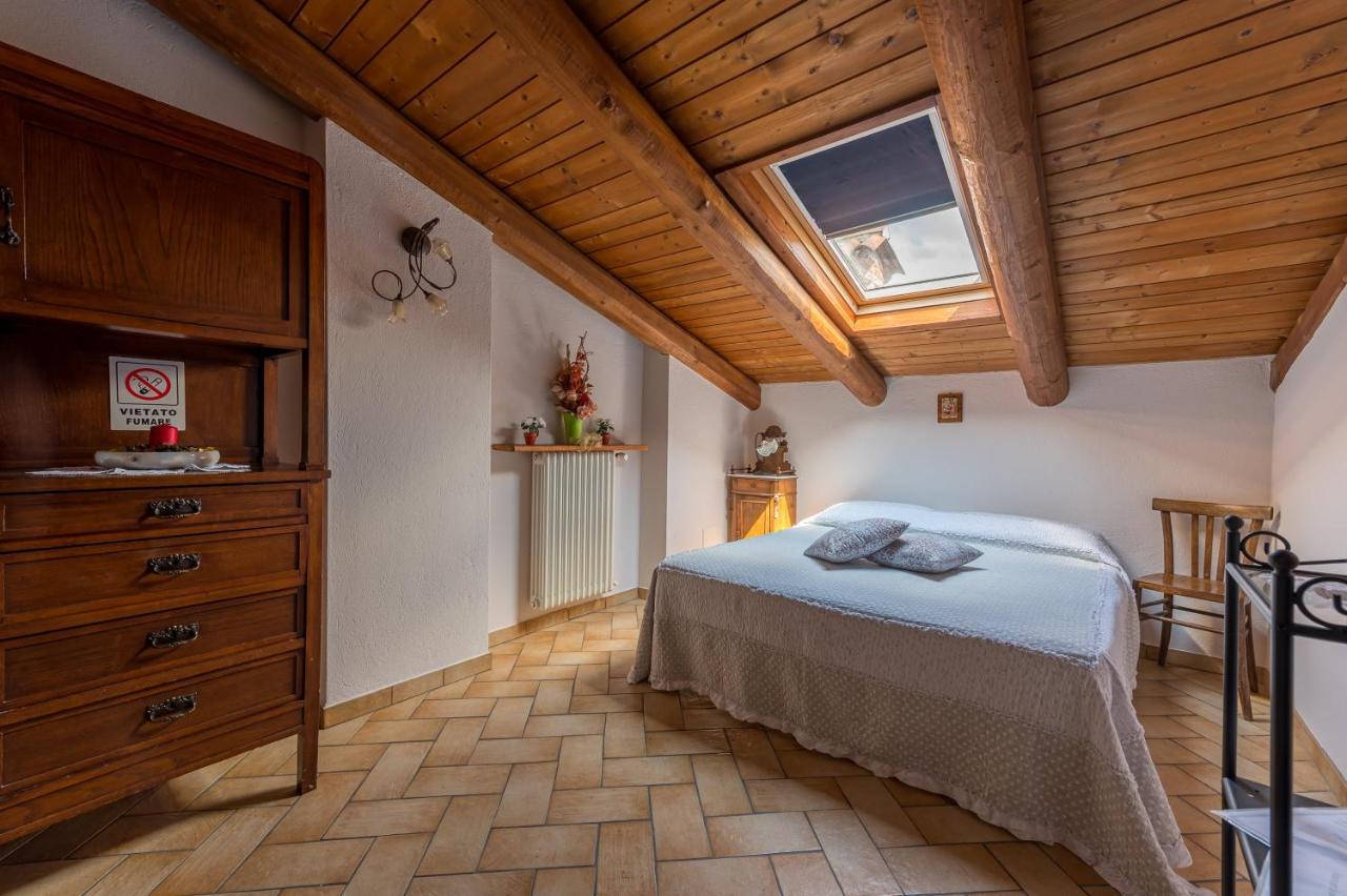 Villa Agriturismo Il Nido Di Bacco à Saluces Extérieur photo